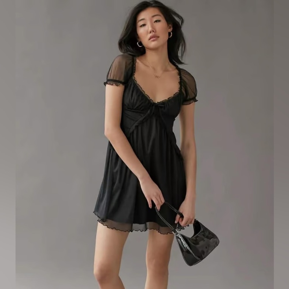 Urban Outfitters Sammy Mesh Mini Dress size M